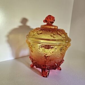 Jeannette Glass Amberina Dish